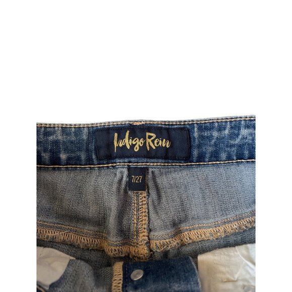 Indigo Rein Blue Jean Shorts Denim Women's Size 7 W27 Distressed Stone Wash - Picture 2 of 3